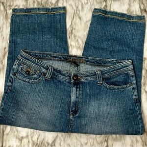 Willi Smith Blue Ankle Cropped Jeans Large Buttons Med Wash Denim Picnic Comfy